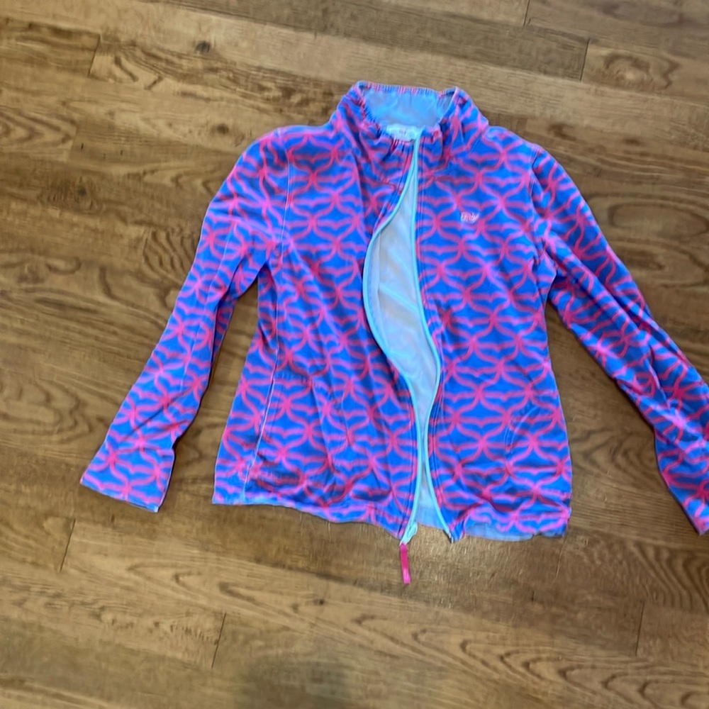 Girls size medium full front zip by Vineyard Vines